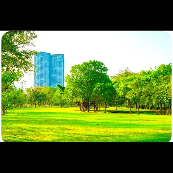 Meet your Posher, Lashay🌸 - Picture 1 of 1